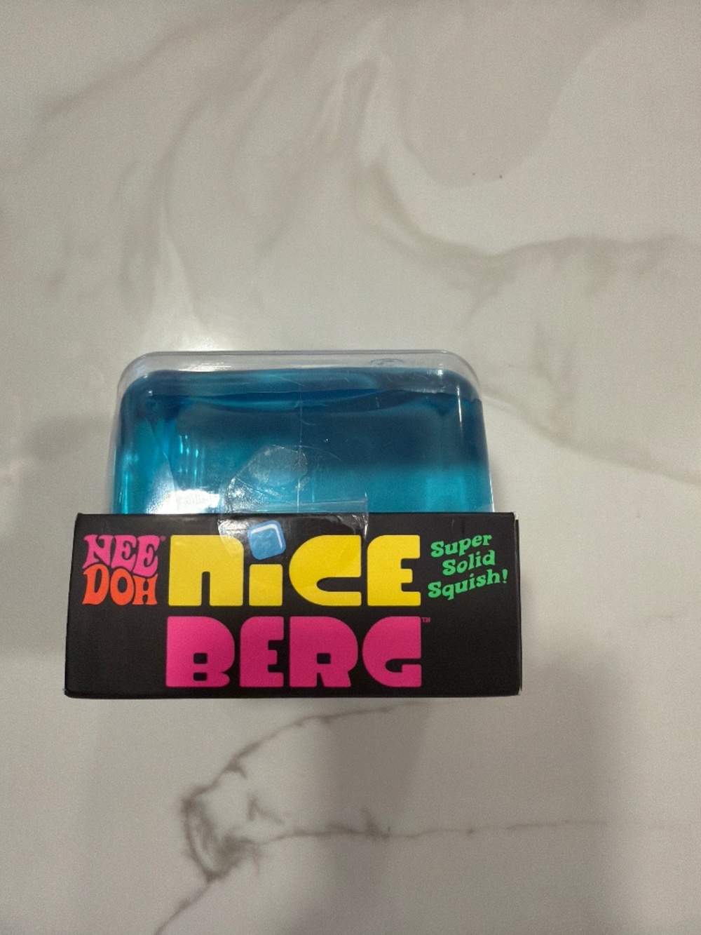 NeeDoh Nice Berg JUMBO squish NWT